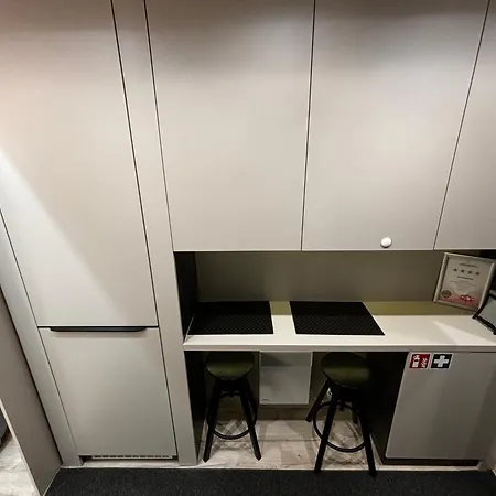 K40 Residence, With Pool On The Top! アパート