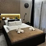 K40 Residence, With Pool On The Top! Apartamento Budapeste